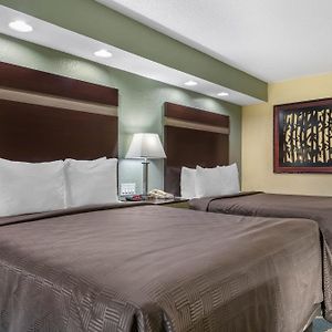 Queen Room Two Queen Beds Non-Smoking